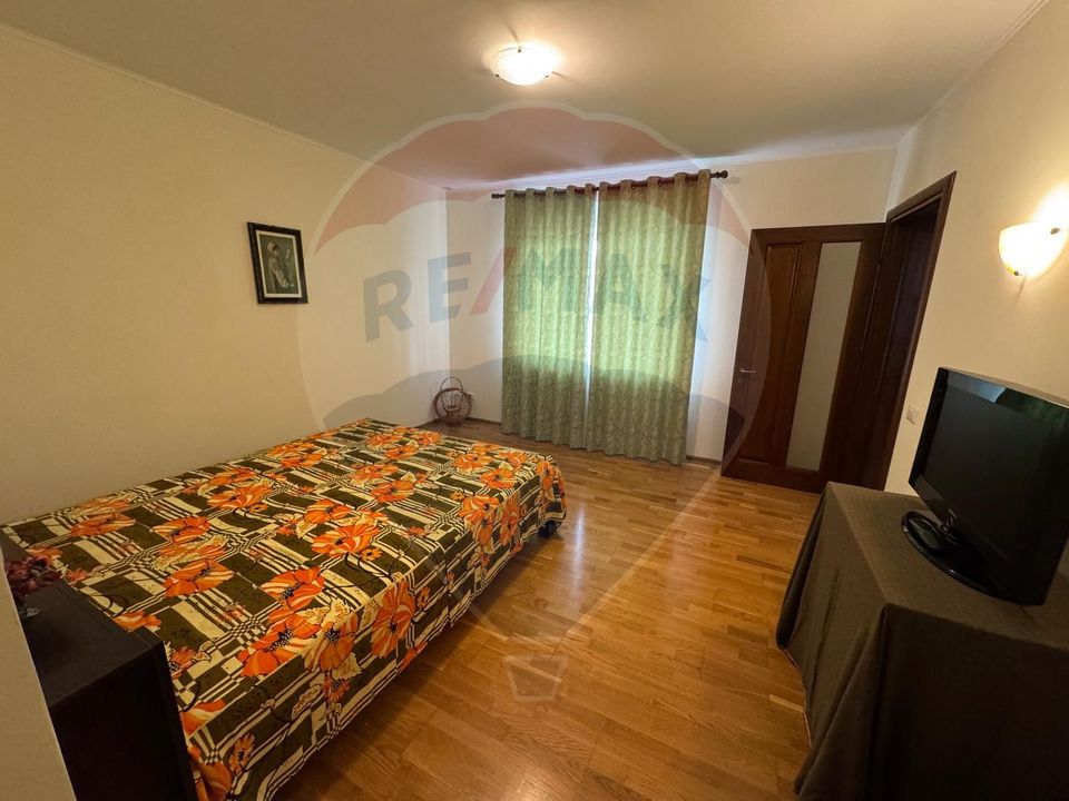 6 room House / Villa for sale, Darmanesti area