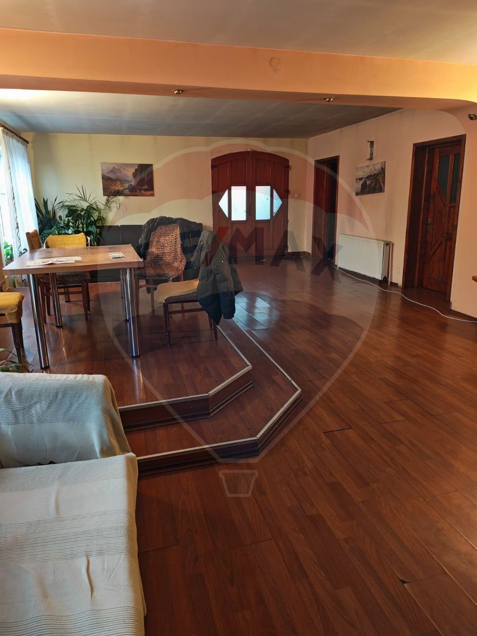 P+E+M cu 13 camere, Bariera Valcii in proximitatea Spitalului Regional