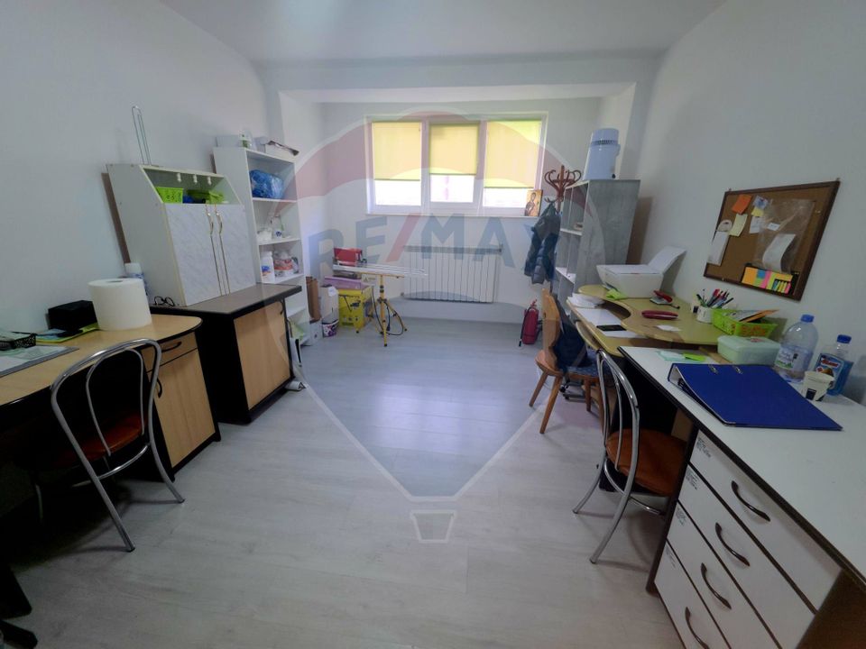 45sq.m Commercial Space for rent, Central area