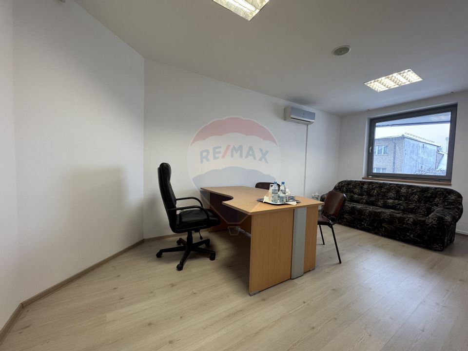 Spațiu de birouri modern, luminos, intr-o zona linistita din Brasov