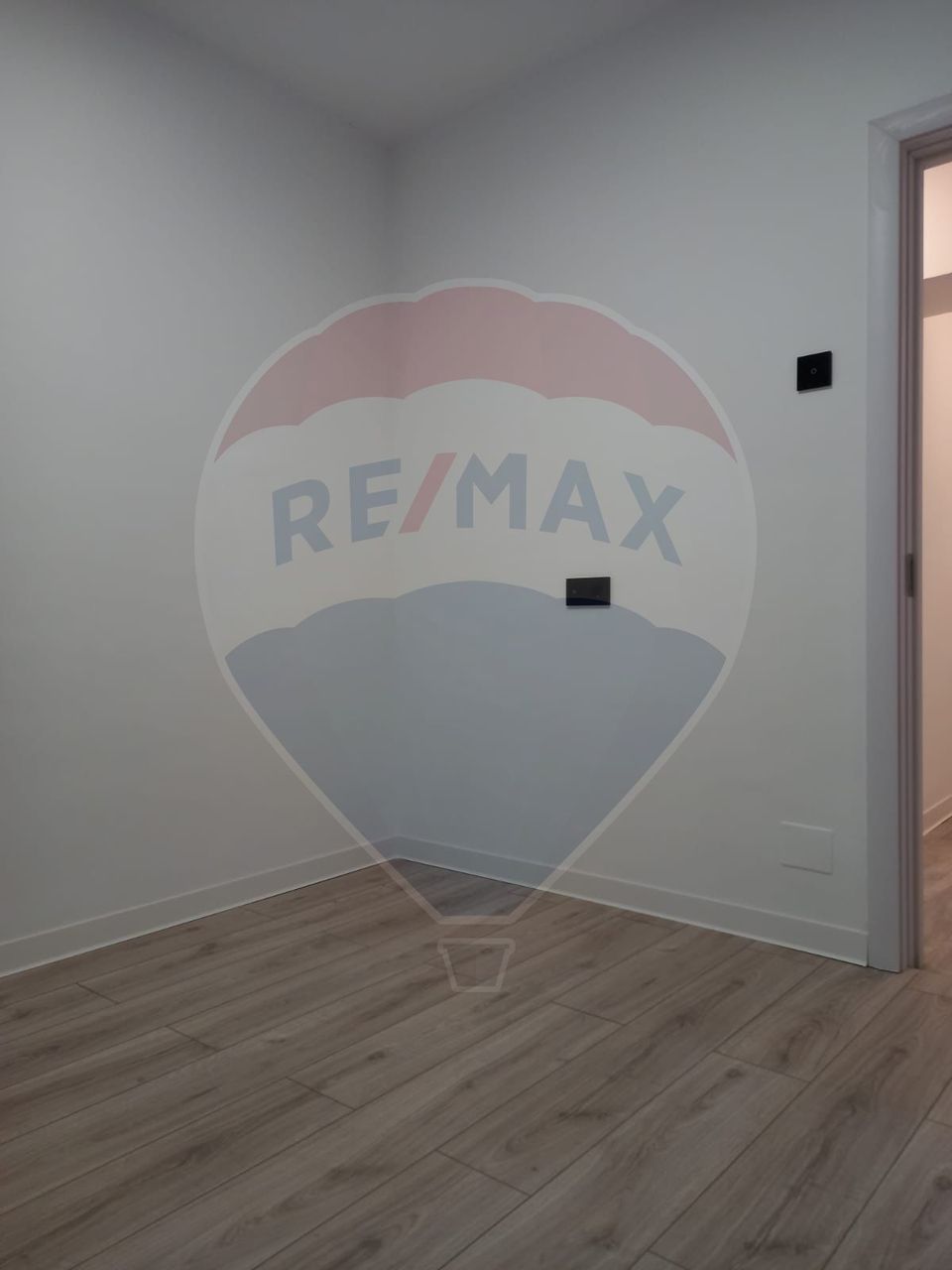 4 camere renovat | vedere fântâni Unirii | Bibescu Vodă | 106 mp