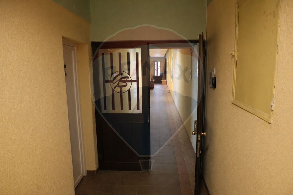 200sq.m Commercial Space for sale, Central area