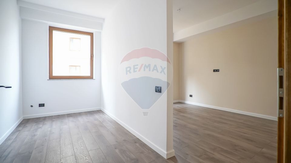 Comision 0% !Apartament cu 4 camere de vânzare în zona Drumul Poienii