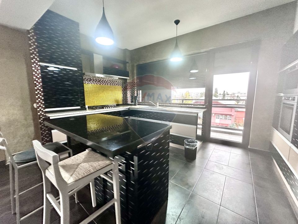 926.11sq.m Commercial Space for sale, Central area