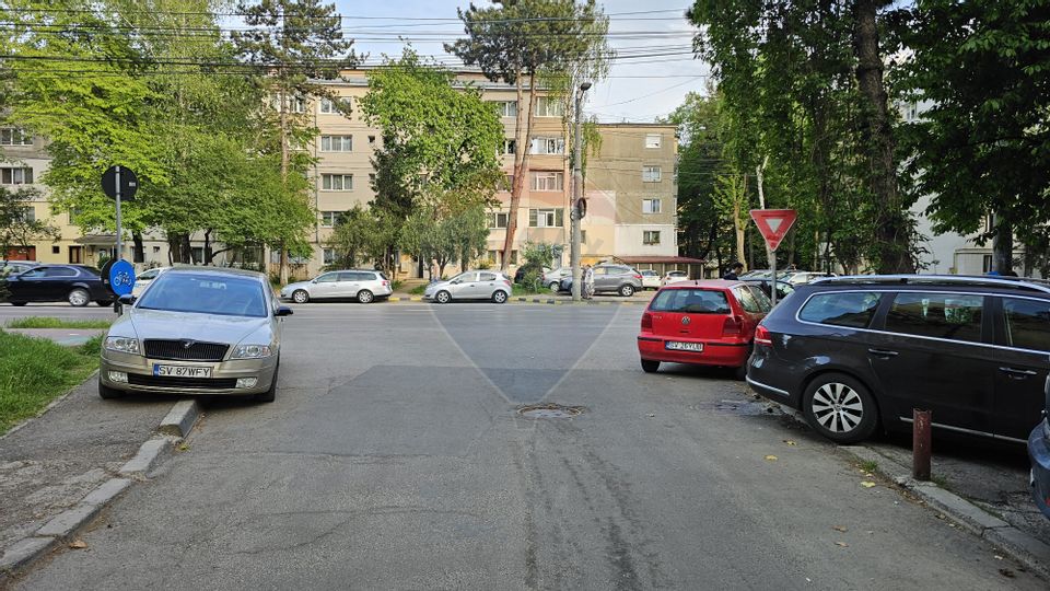 Apartament cu 2 camere de vânzare George Enescu, Suceava