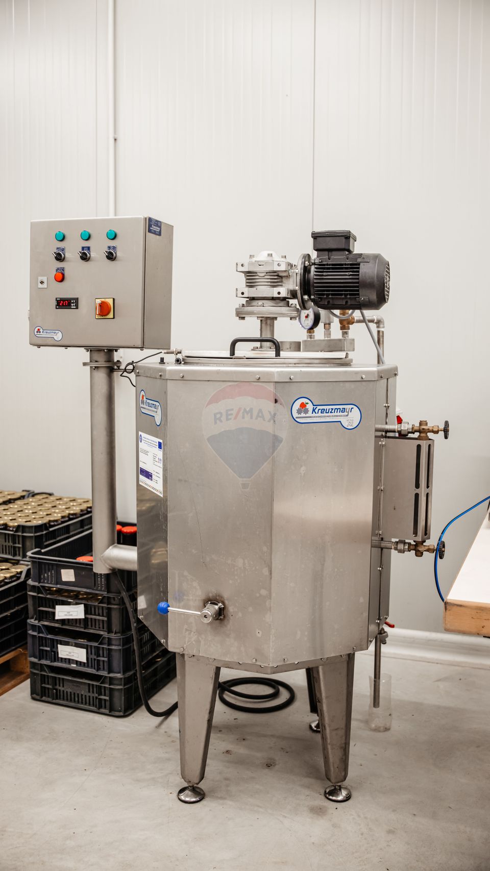 BUSINESS DE VANZARE Plantatie de afin din Romania