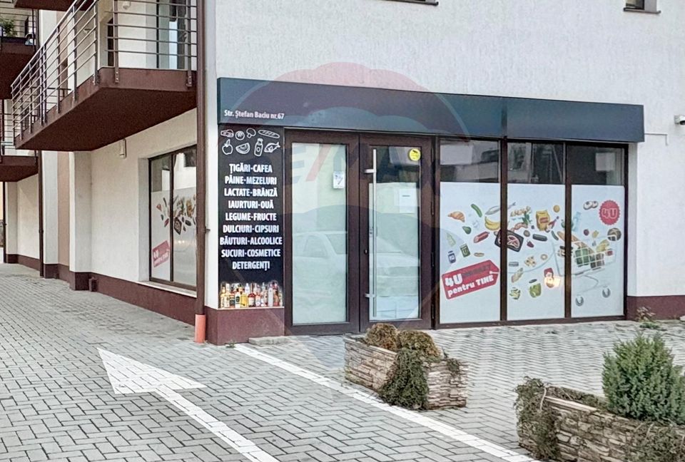 122sq.m Commercial Space for rent