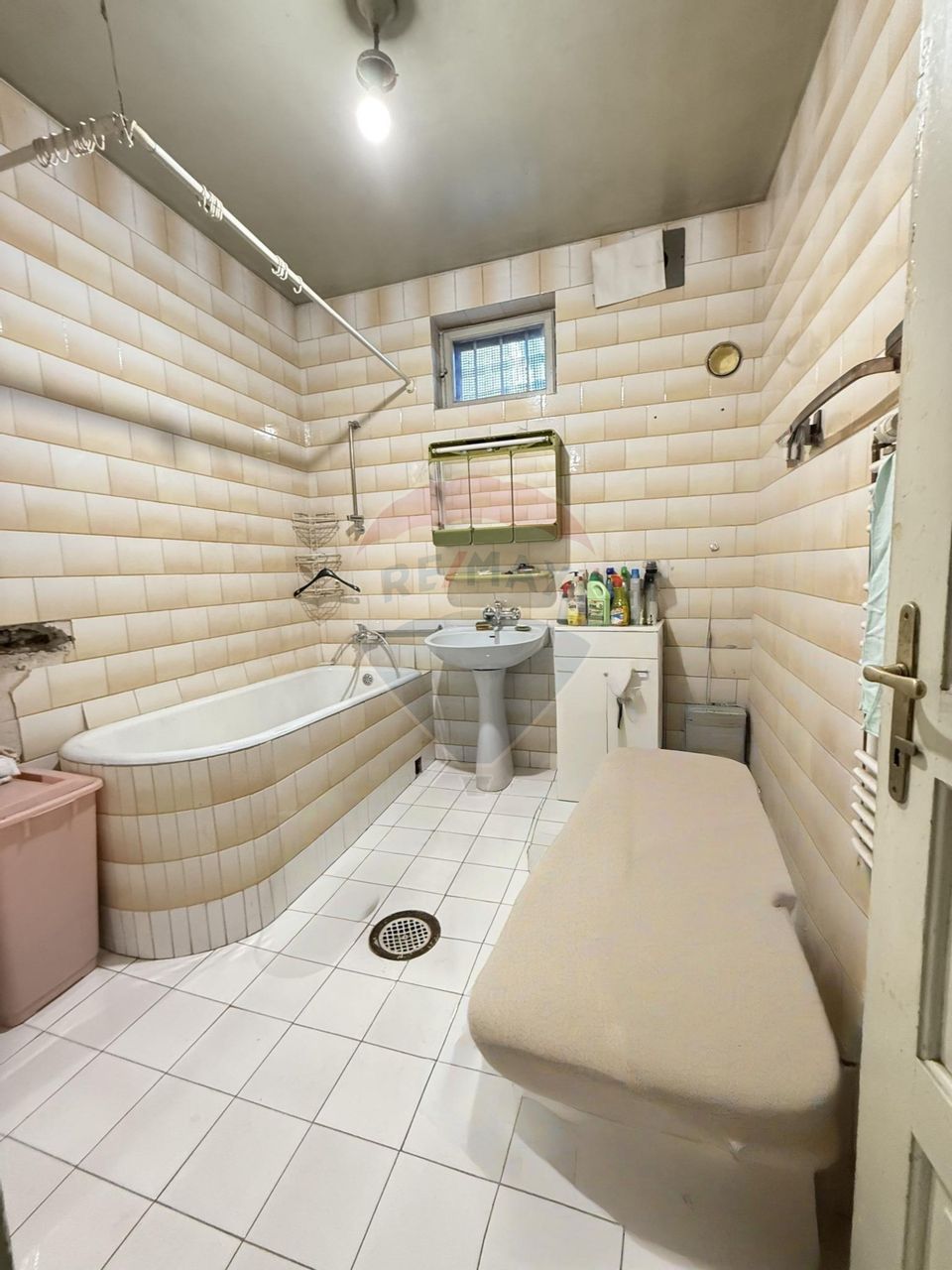 Land 1,100sqm Strada Luica