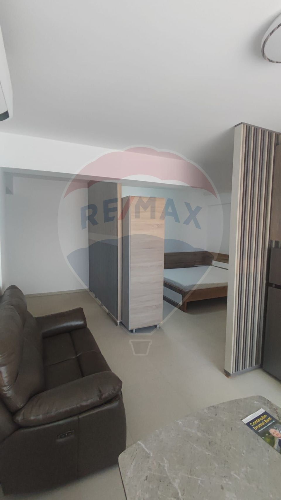 Apartament studio de inchiriat cu parcare inclusa zona ultracentral