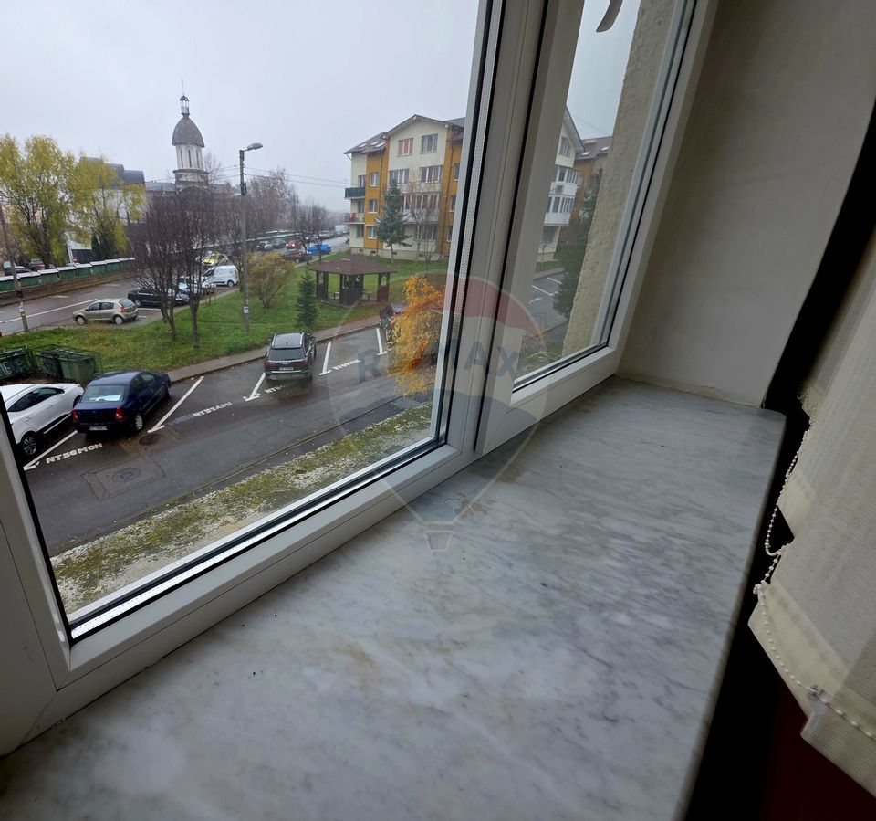 4 room Apartment for sale, Calea Romanului area