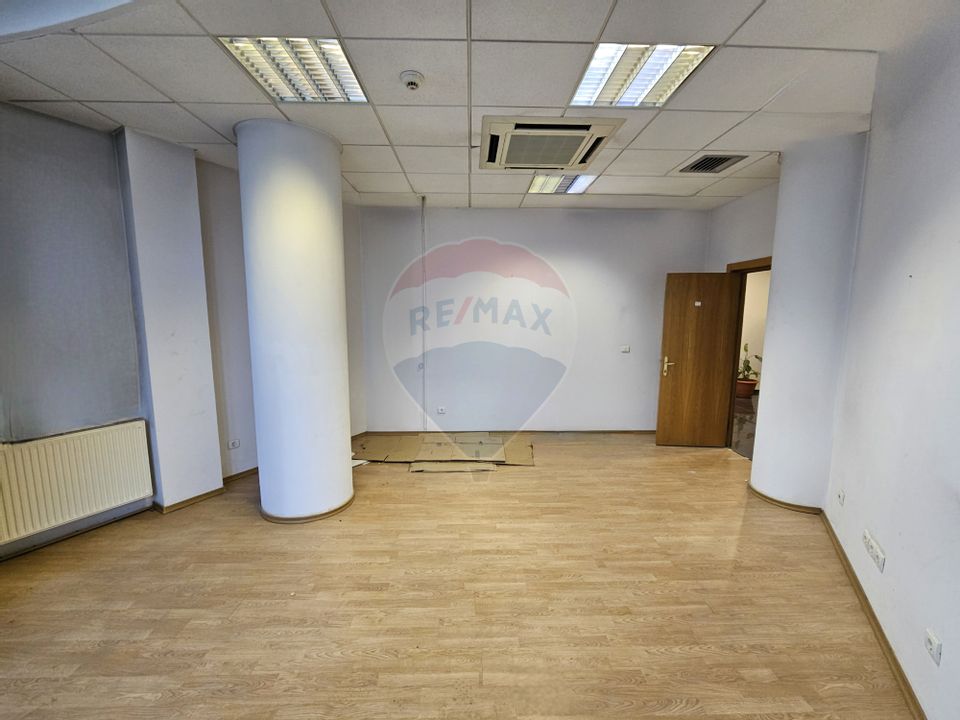 26sq.m Office Space for rent, Ultracentral area