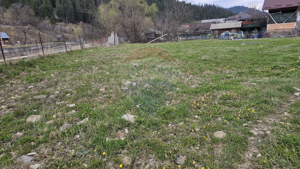 Land 1,520sqm Hangu / Strada Principala