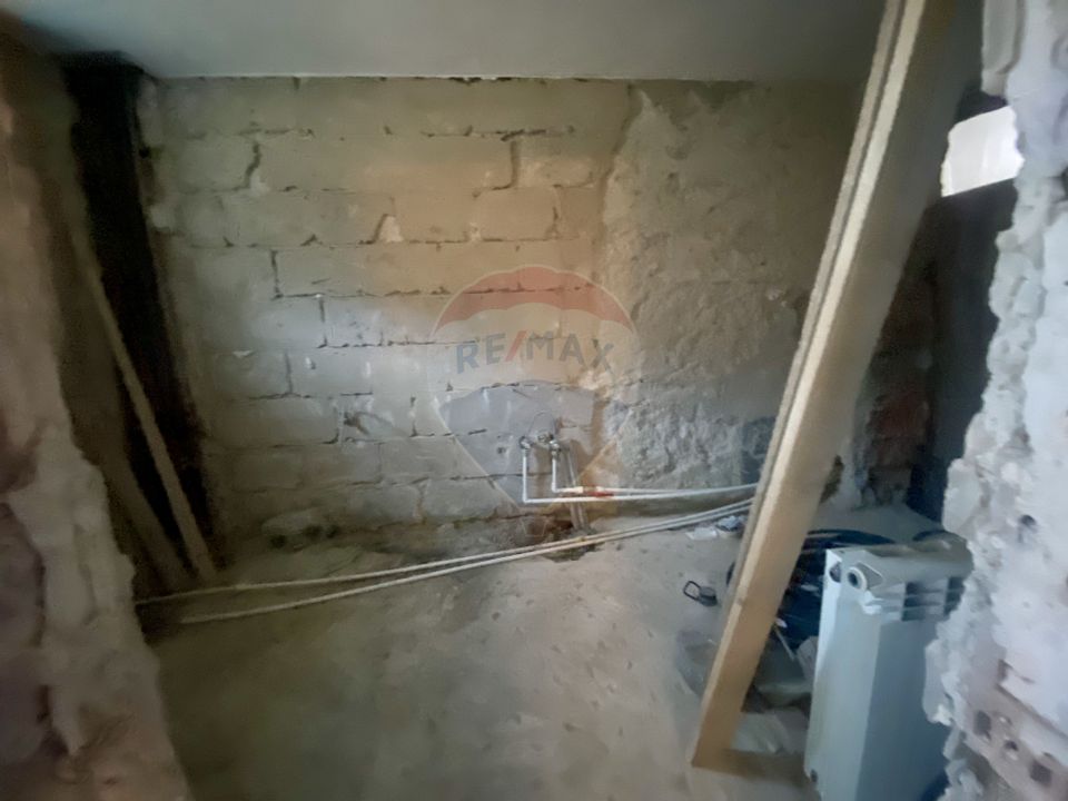 Vilă cu farmec istoric în Bușteni, pensiune sau locuință de vacanță!