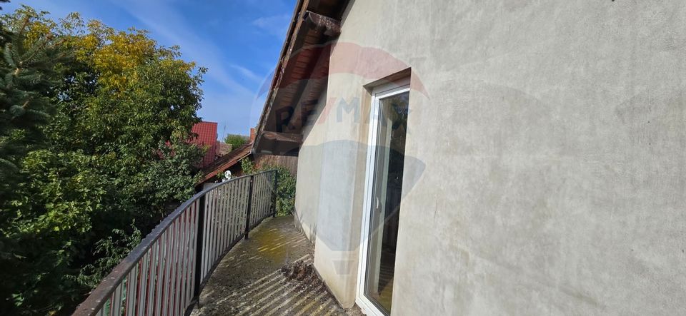 Casă la gri P+M cu anexă – oportunitate unică în Chișineu-Criș!