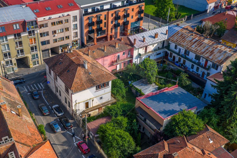 15 room House / Villa for sale, Central area