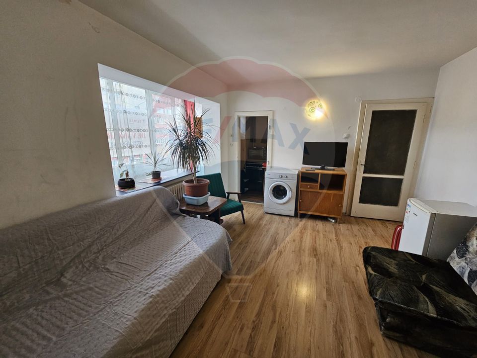 Garsoniera -Versatilitate Excelenta pe Calea Bucuresti, Brasov