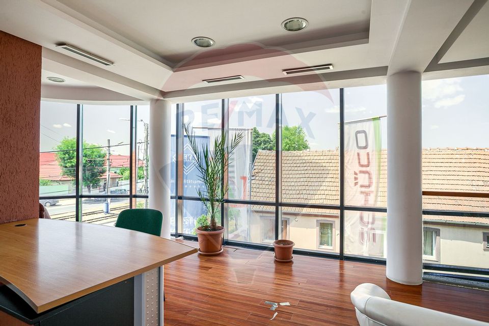 192sq.m Office Space for rent, Micalaca area