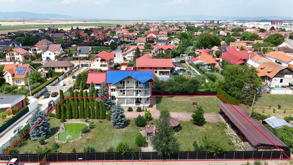 7 room House / Villa for sale, Ghimbav Livada area