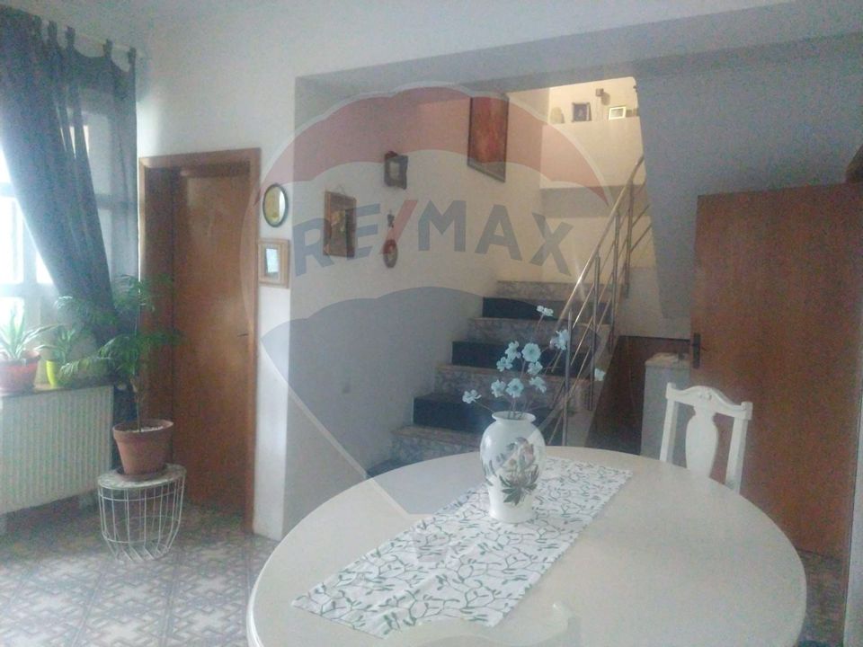 6 room House / Villa for sale, Central area