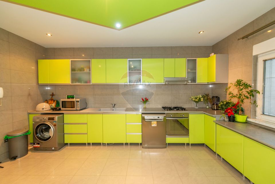 Apartment 3-4 rooms, ground floor villa 2009 Mosilor subway Obor