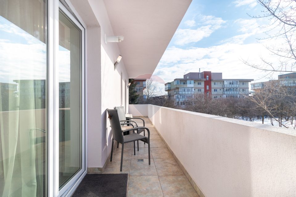 Rent 3 rooms, underground parking, beautiful sunsets, Petrom City