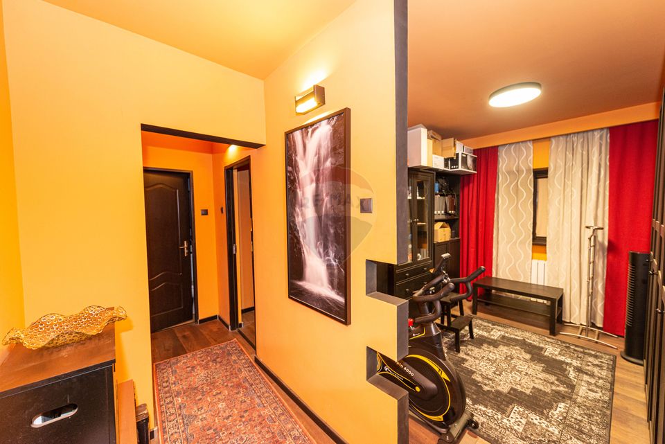 Apartament 4 camere de vanzare, vedere in parcul Plumbuita