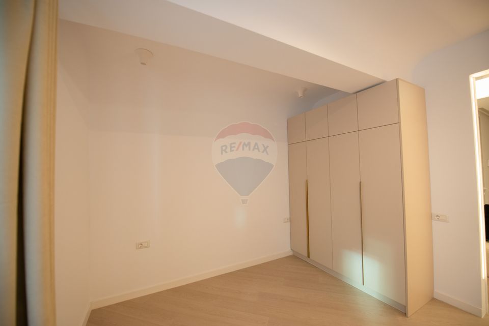 Apartament 3 camere ultrafinisat Bucuresti Pipera Cortina North