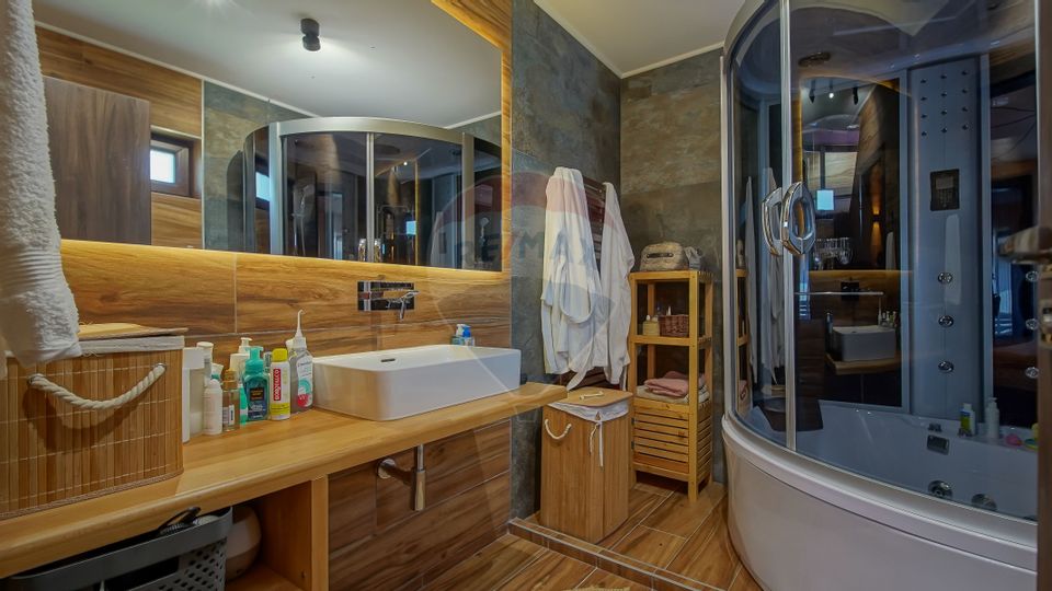 4 room House / Villa for sale, Sud area