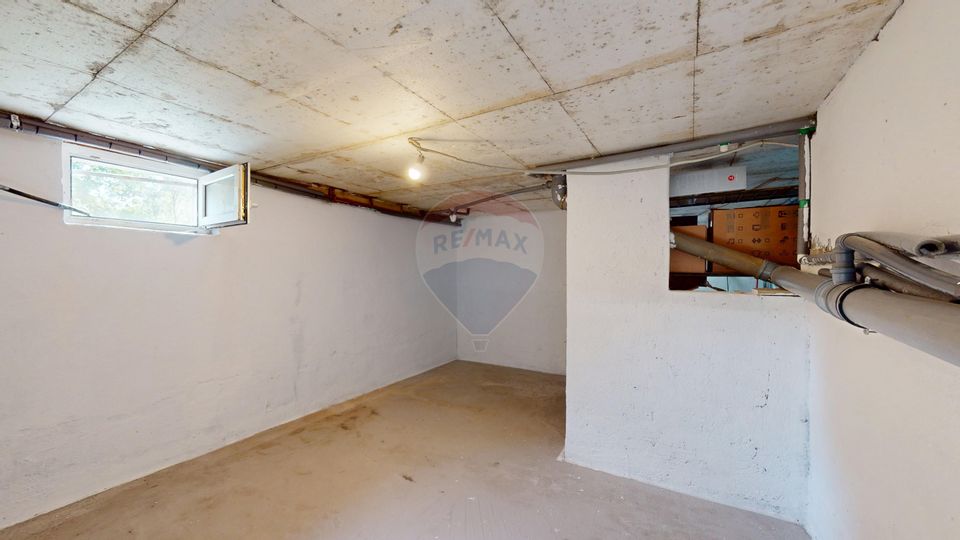 5 room House / Villa for sale