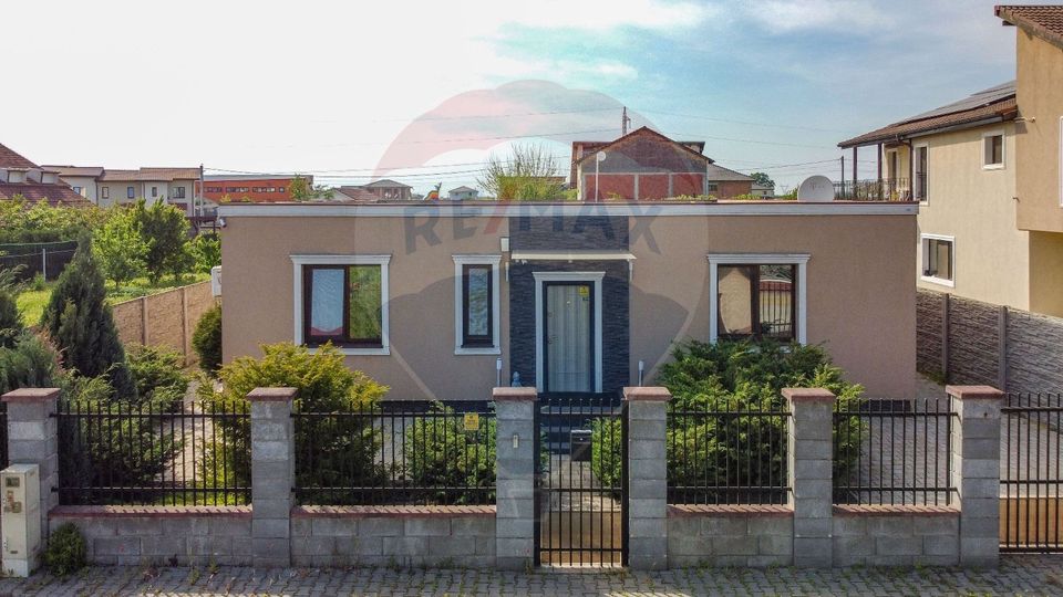 5 room House / Villa for sale