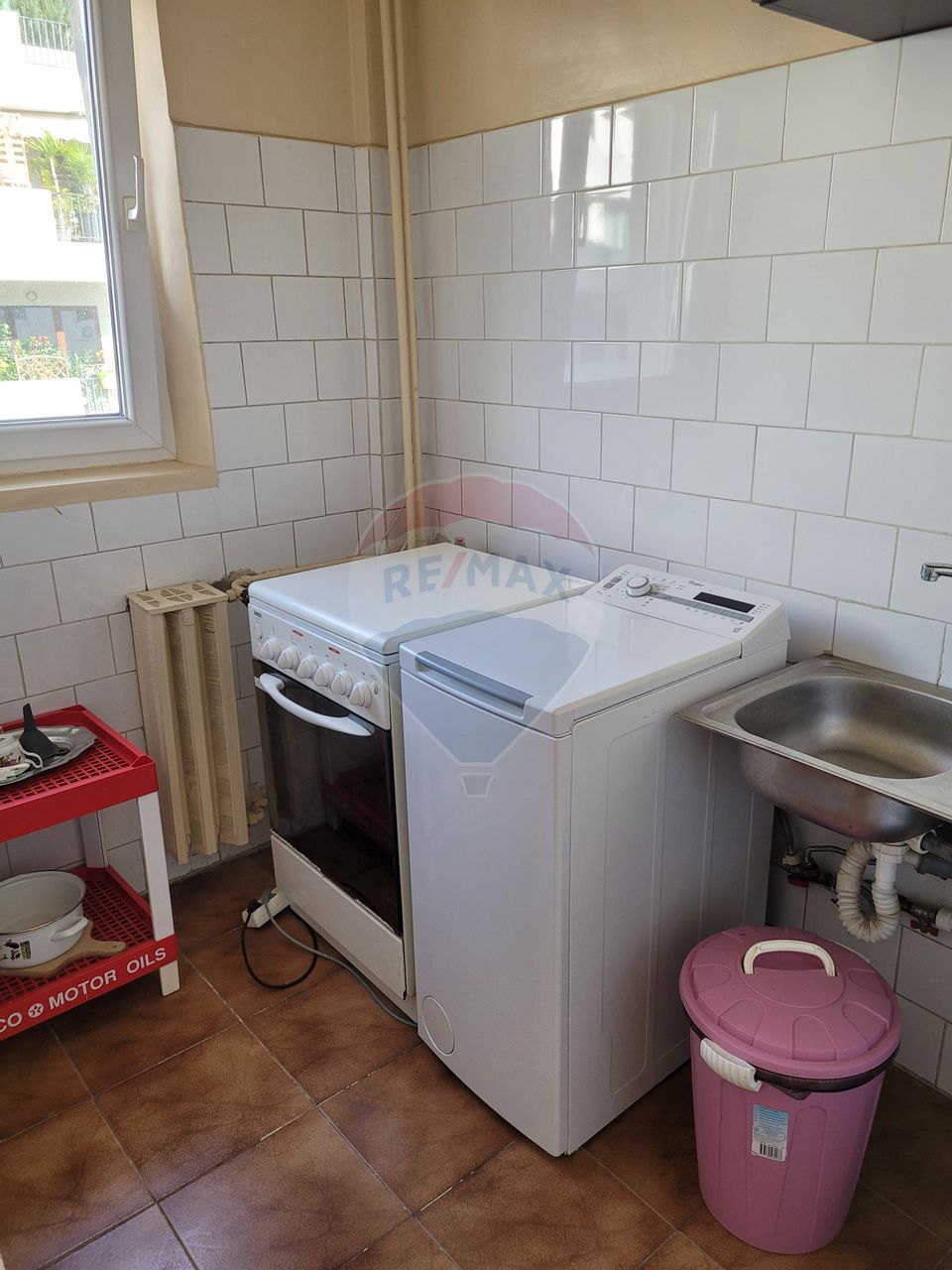 Garsonieră de închiriat – Strada Avrig, Sector 2 (zona Obor)