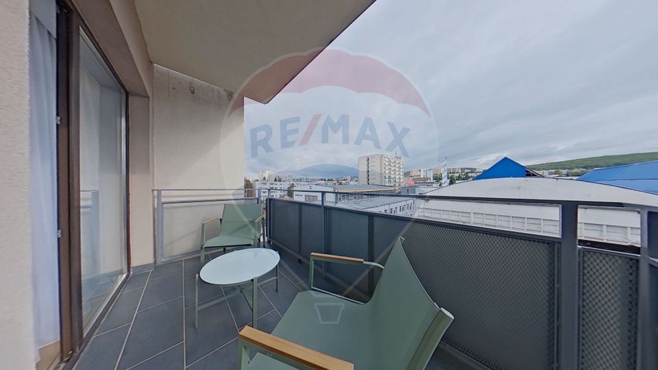 Apartament 3 camere, 2 balcoane, prima inchiriere, Agricultorilor 1