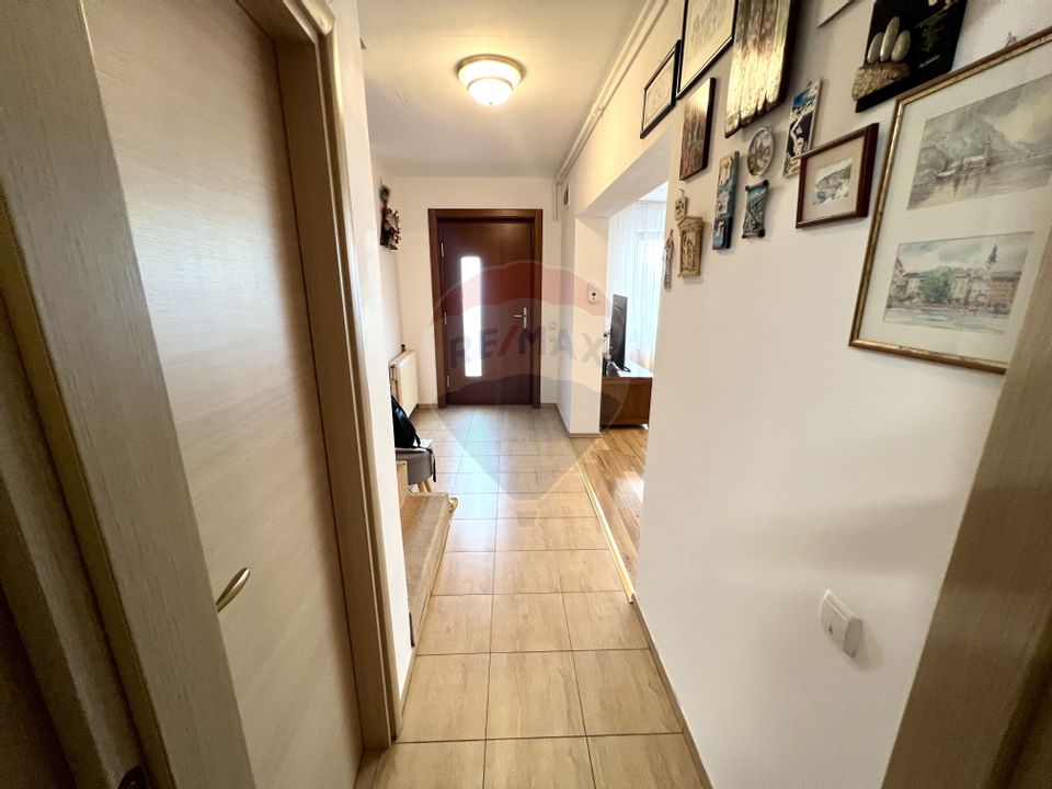 4 room House / Villa for sale, Dambul Rotund area