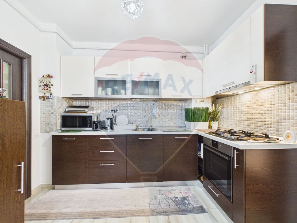 3-room apartment with beautiful attic in Doamna Ghica area