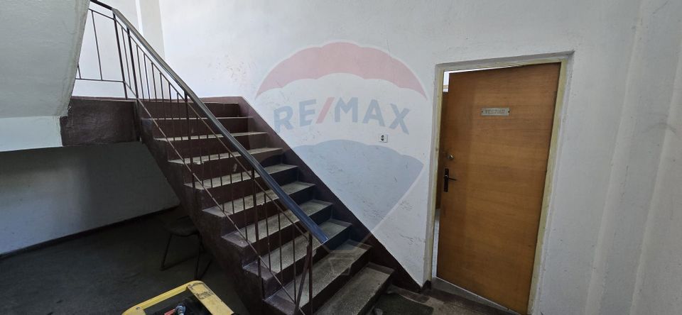 Spațiu cazare muncitori, de închiriat, 9 camere, Bistrița, zona Pasaj