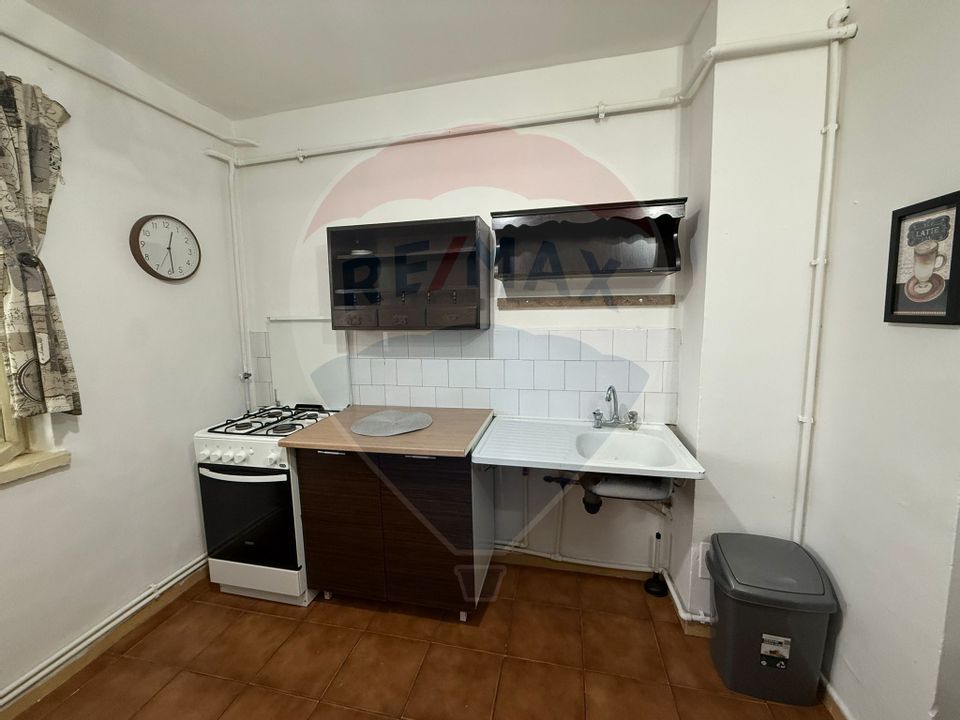 Apartament cu 2 camere de închiriat în zona 1 Mai
