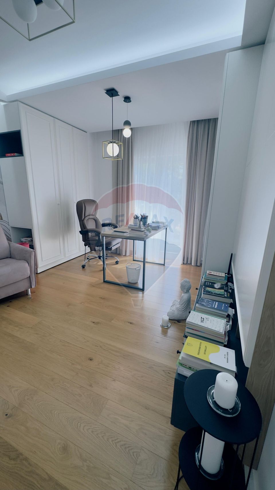 Proprietate premium în Filiași, locuință de lux cu spații comerciale