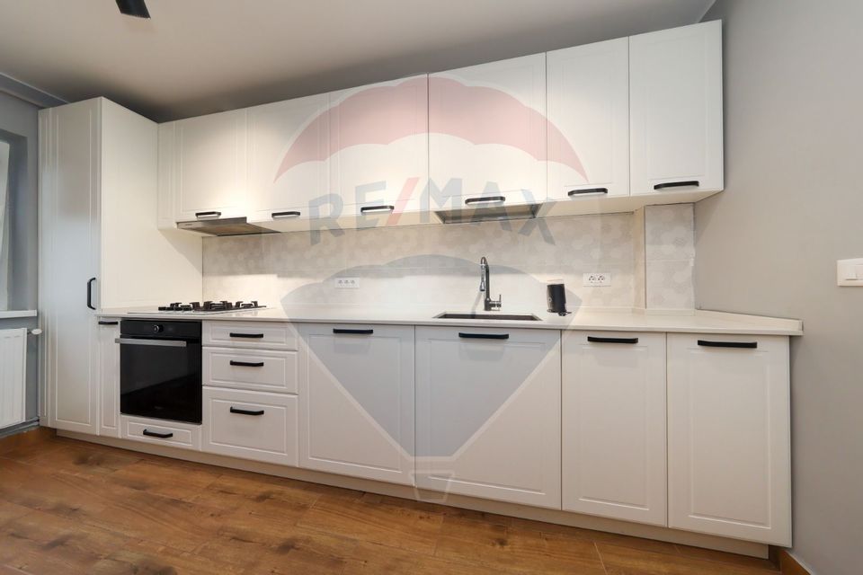 3 room Apartment for rent, Tractorul area