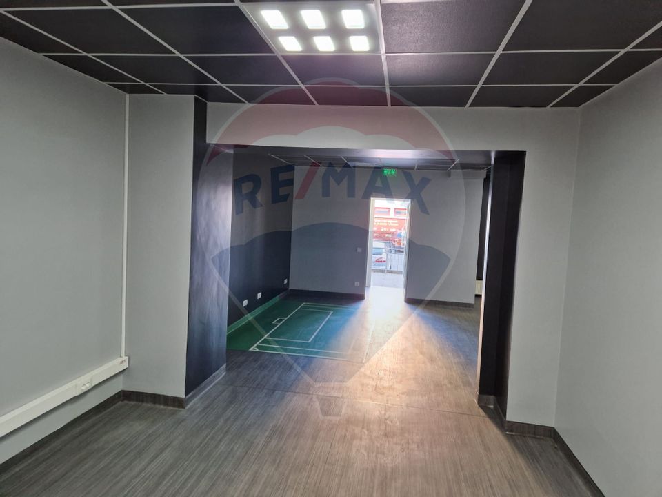 75.6sq.m Commercial Space for rent, Central area