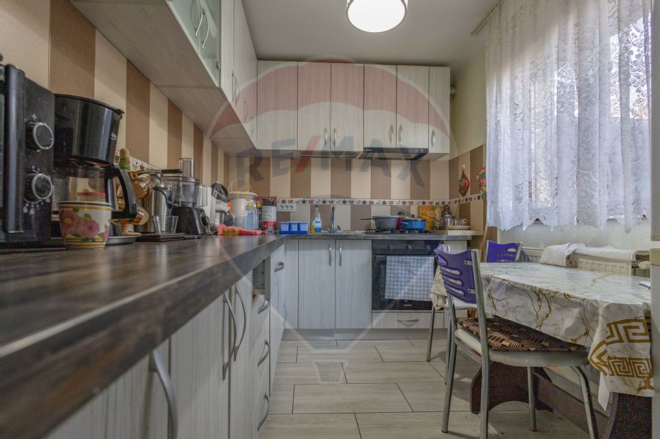 6 room House / Villa for sale, Sagului area