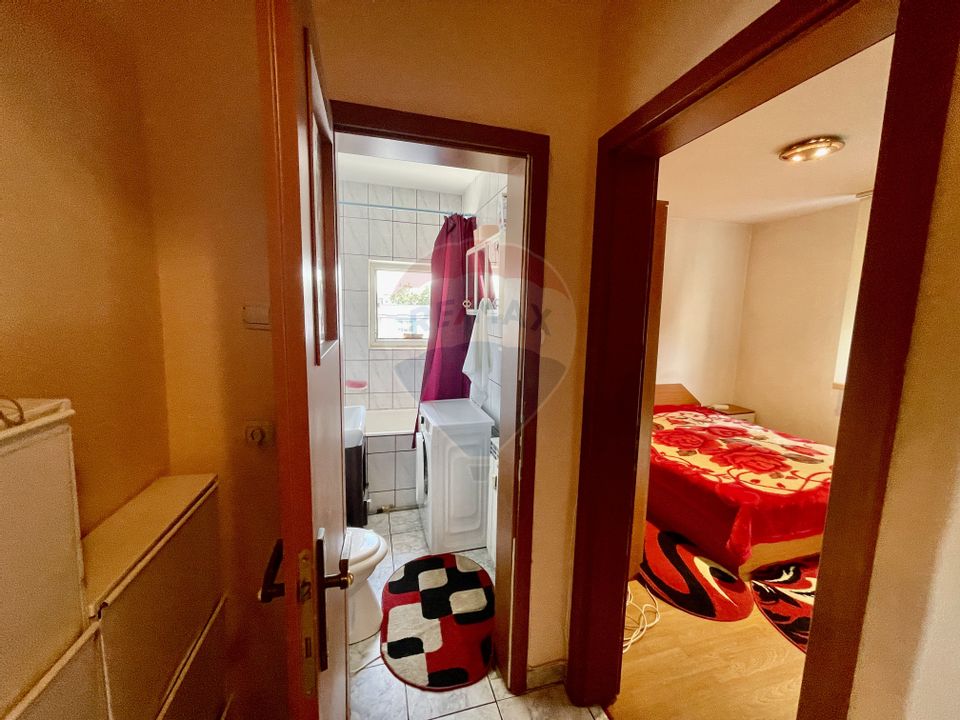 Apartament cu 3 camere de vânzare în zona Sud