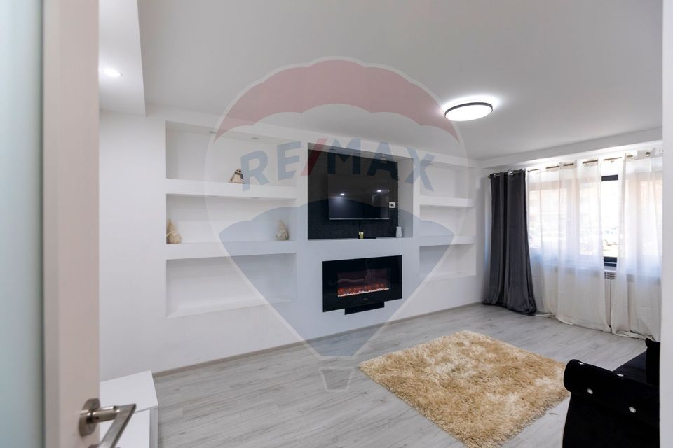 Apartament de vânzare cu 2 camere,  în zona Nord