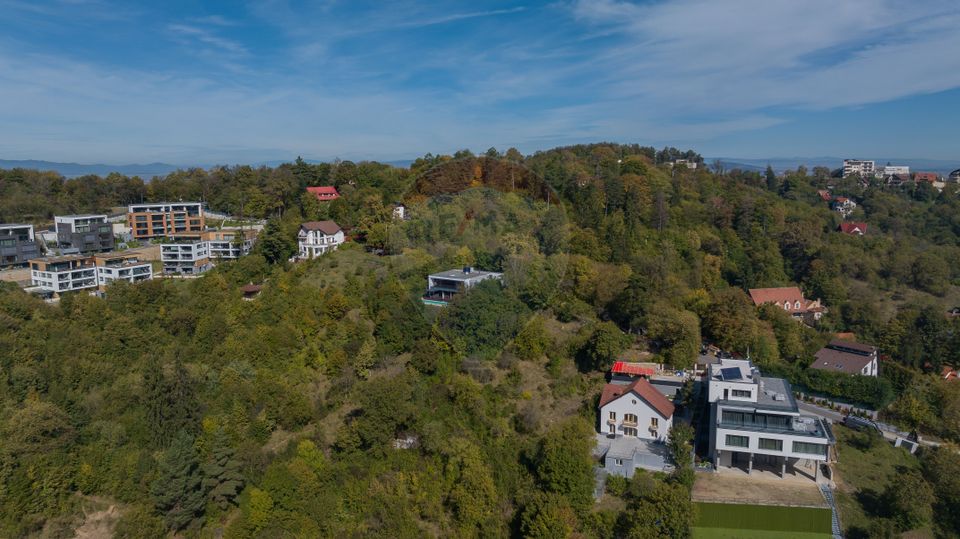 Land 4,175sqm Brasov / Strada Dealul Spirii
