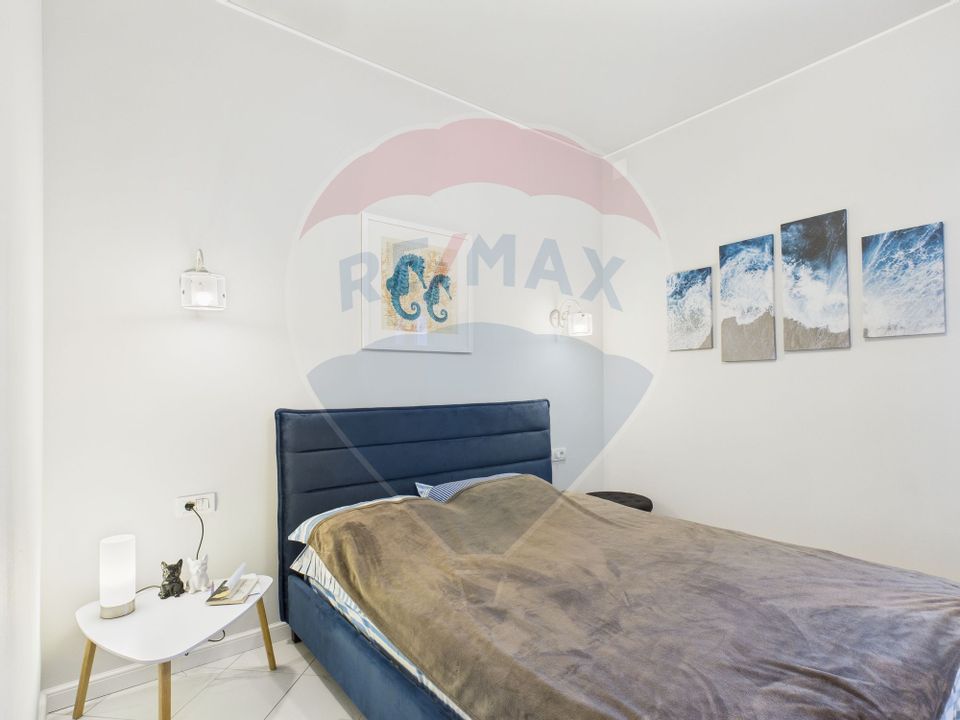 Casă / Vilă cu 5 camere de vânzare în zona Central