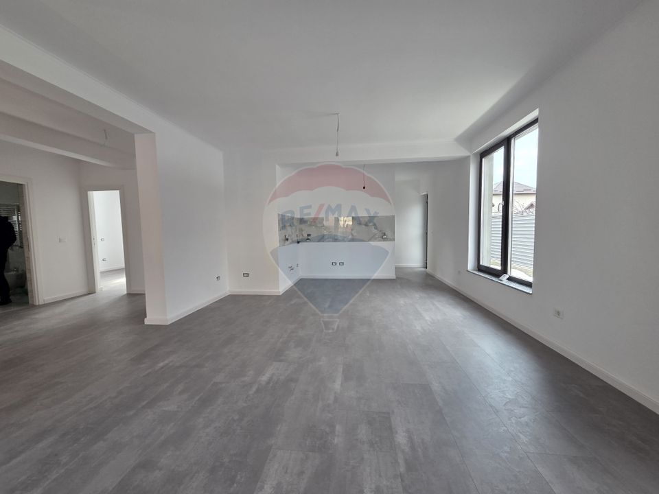 3 room House / Villa for sale