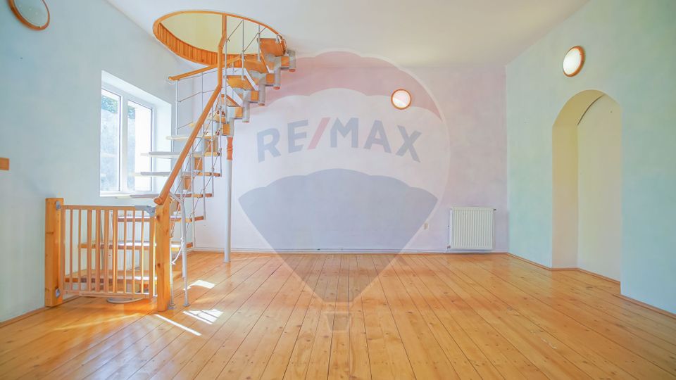 Casa de inchiriat-Centrul Civic, Brasov