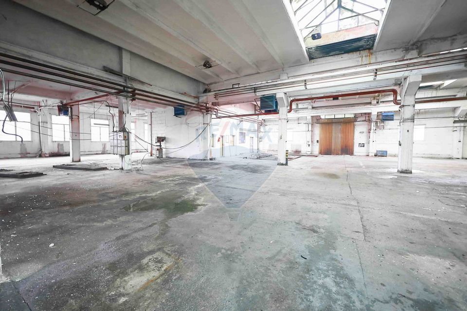 700sq.m Industrial Space for rent, Vest area