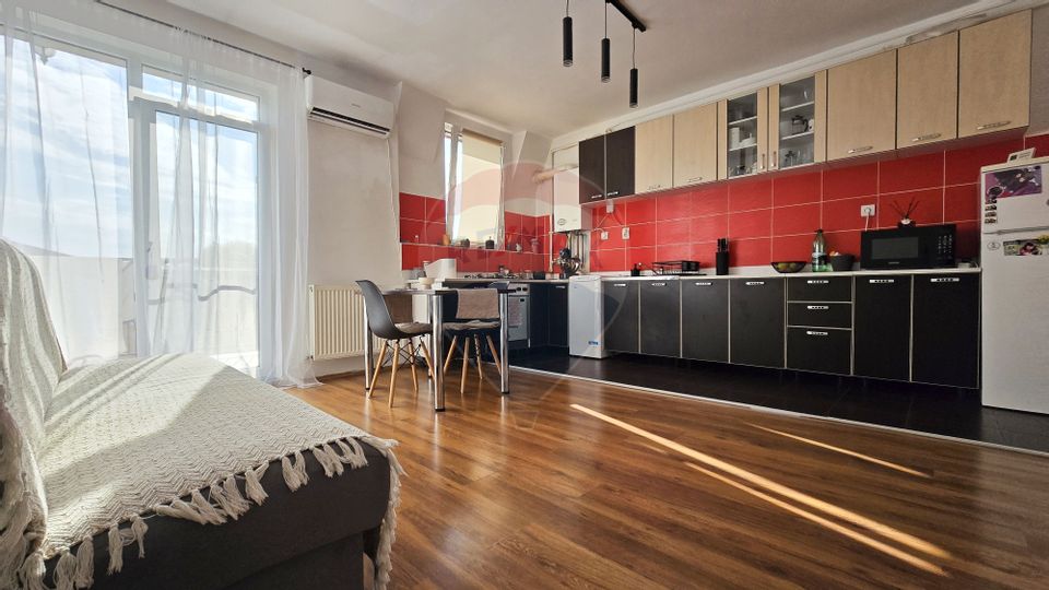 Apartament  de vanzare 2 camere,  zona Spitalul de Urgenta  Floresti