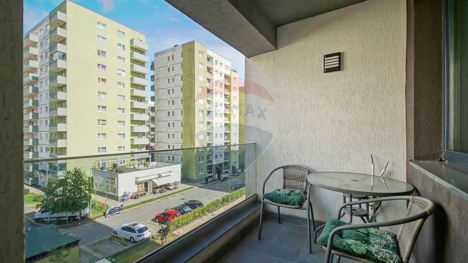 2 room Apartment for rent, Tractorul area