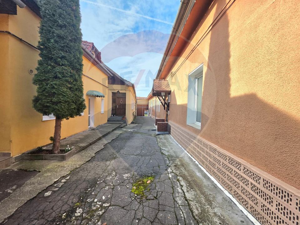 4 room House / Villa for sale, Ultracentral area